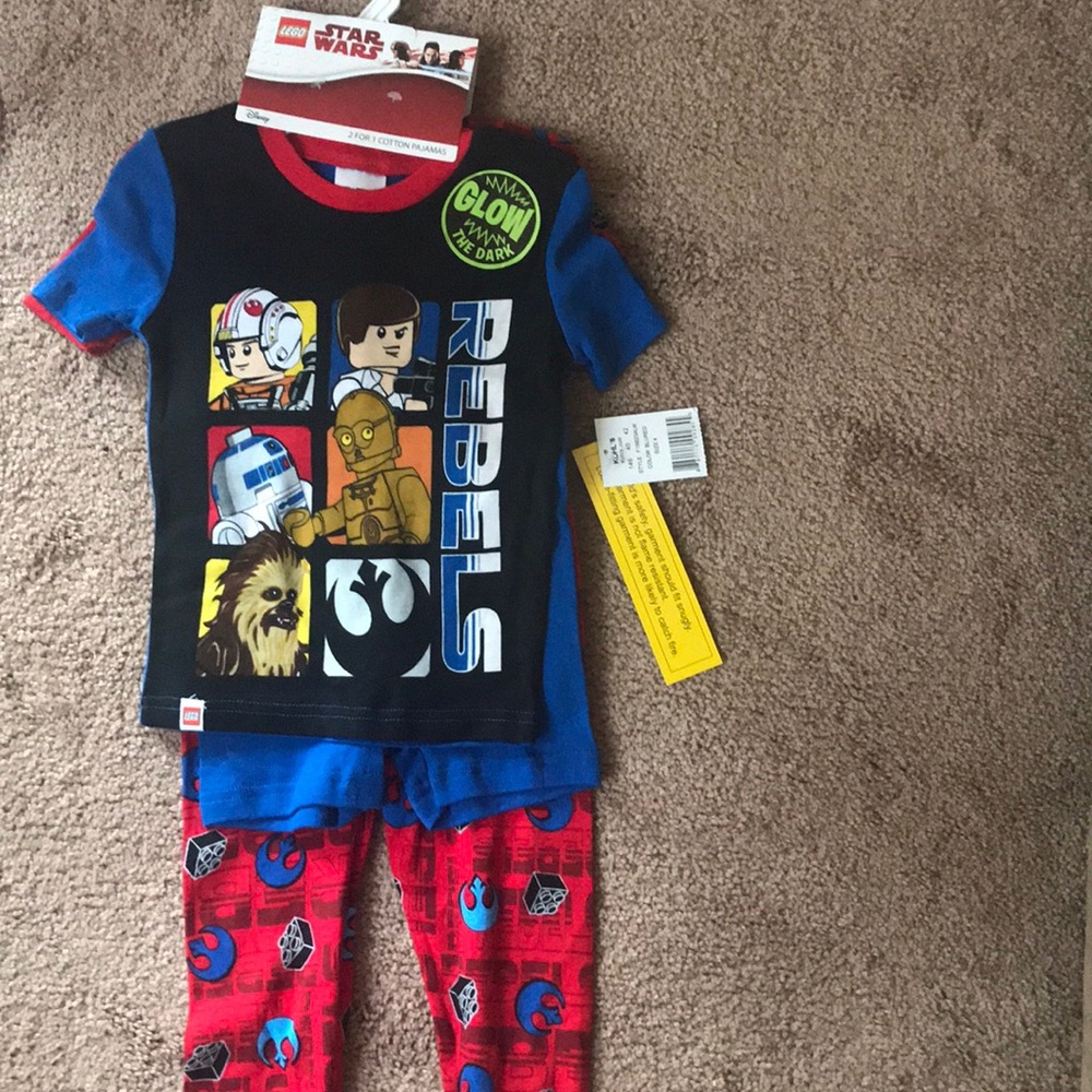 Disney LEGO Star Wars pajama sets. Boys size 4